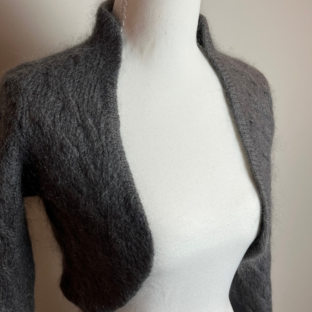 Kenzie Girl Gray Mohair Blend Cropped Shrug Bolero Sweater XS Pointelle Knit